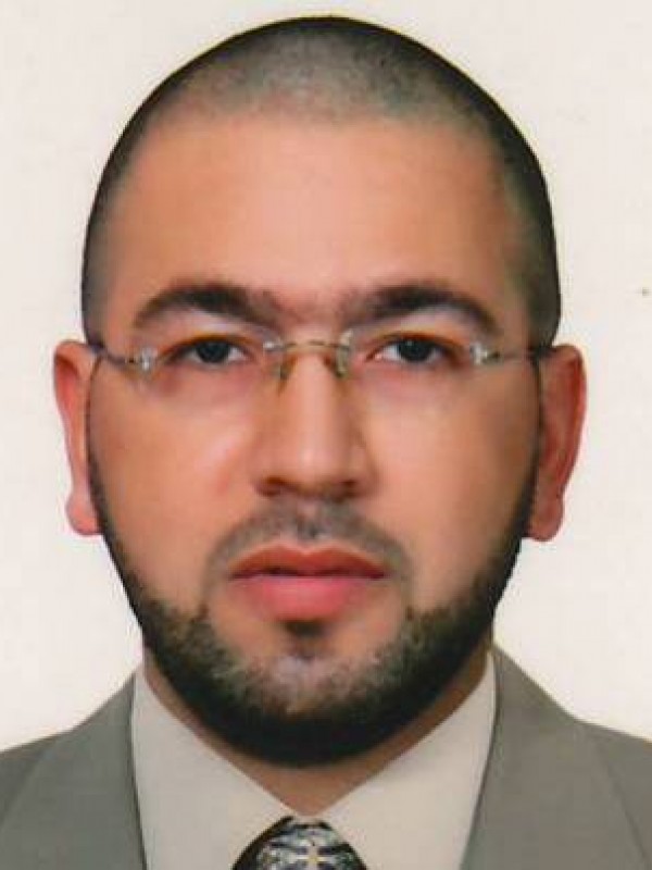 عدنان فوزي العريفي بشيه